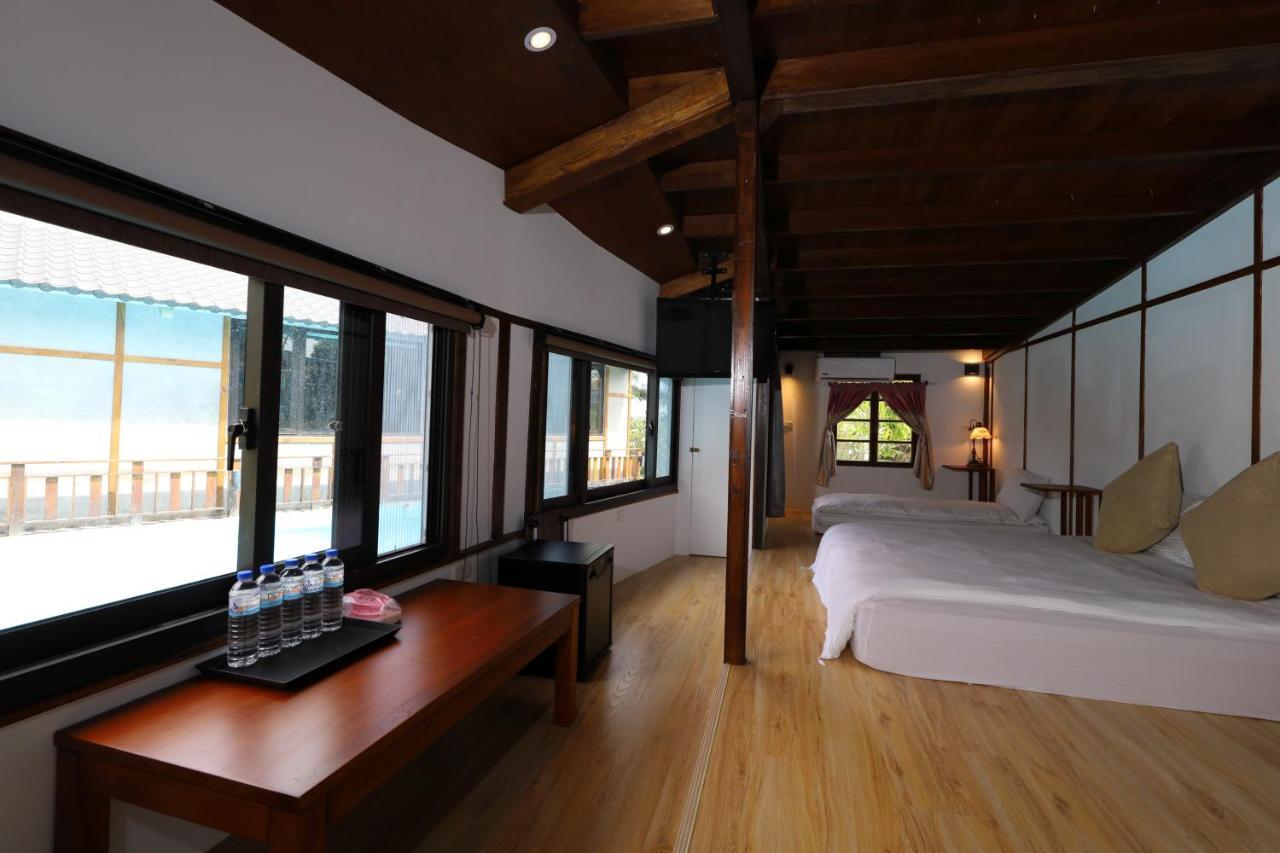 Jiang'S B&B 江院子庭園民宿 Ji'an Exterior photo